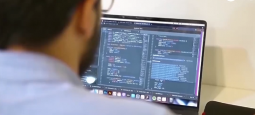 規(guī)范先行，筑牢根基 國(guó)家網(wǎng)信辦新規(guī)引領(lǐng)生成式人工智能健康發(fā)展